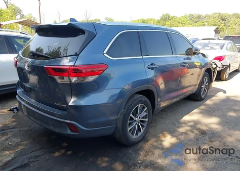 2017 Toyota Highlander Xle z USA, uszkodzony, nr VIN 5TDJZRFH2HS507874